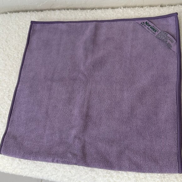 (1) Norwex Diamond Textured Kitchen Towel (Amethyst color), NEW - Picture 3 of 4